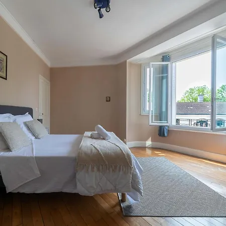 Le Rue Neuve - Calme Et Lumineux