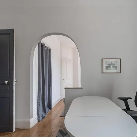 Apartamento Le Rue Neuve - Calme Et Lumineux Vichy
